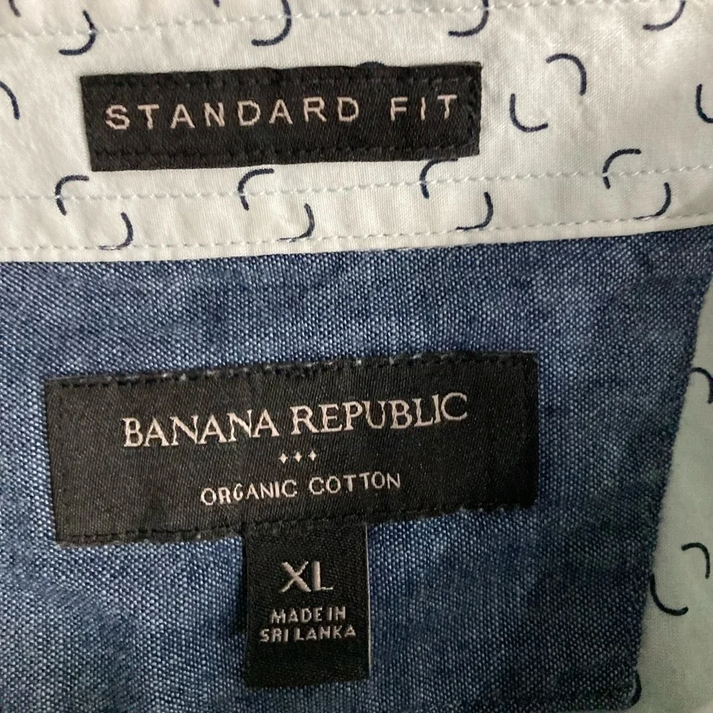 Banana Republic Men’s Standard Fit XL Button Down‎ Shirt